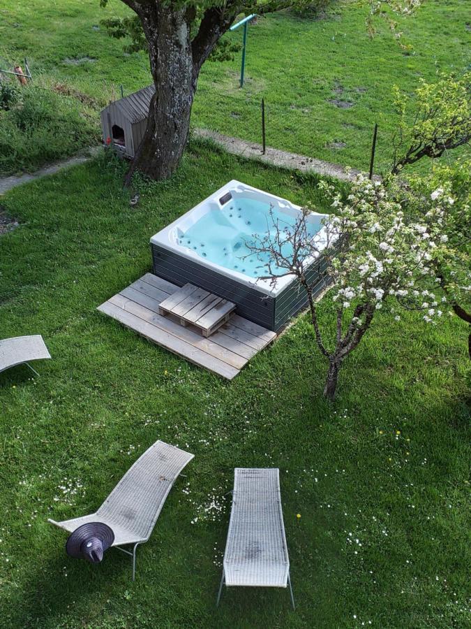 Tres Bel Appartement Dans Une Maison Avec Spa 斯姿 外观 照片