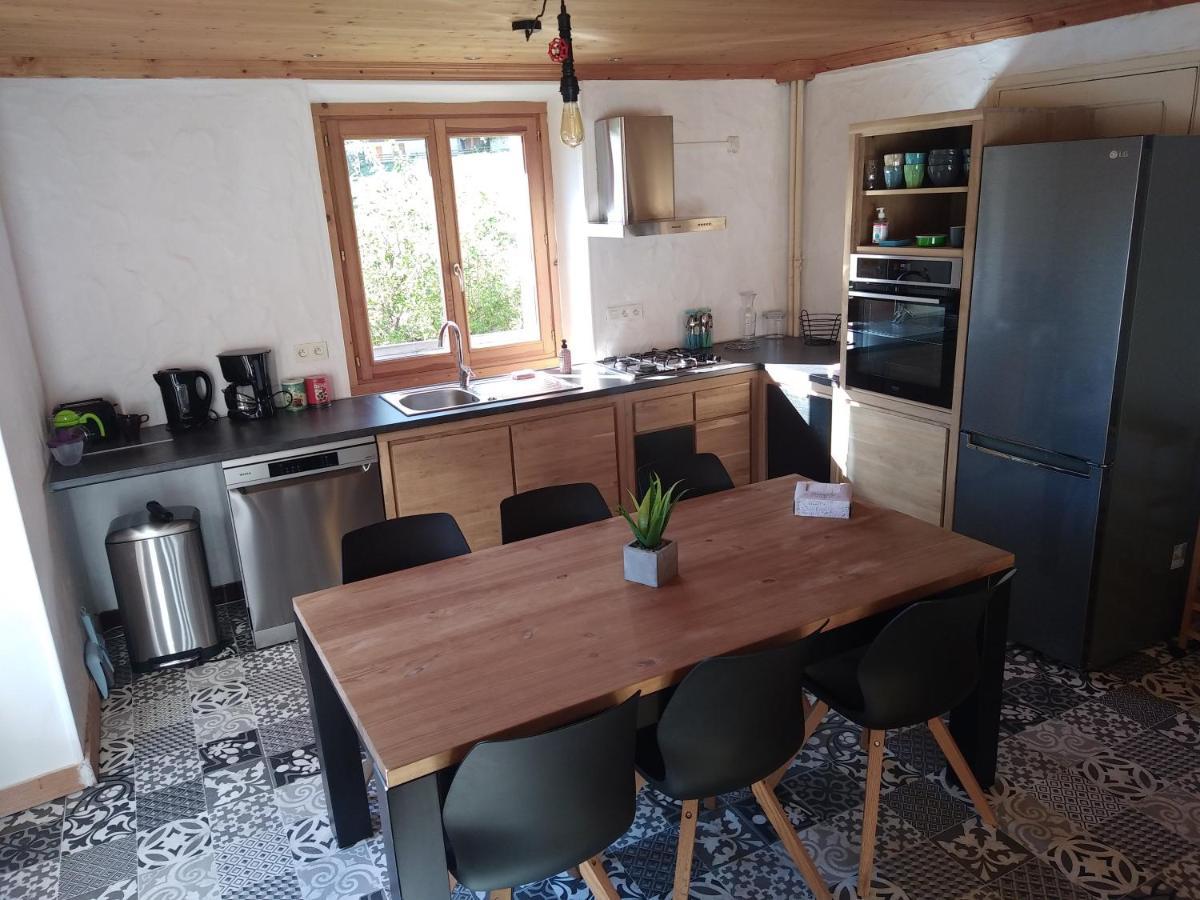 Tres Bel Appartement Dans Une Maison Avec Spa 斯姿 外观 照片
