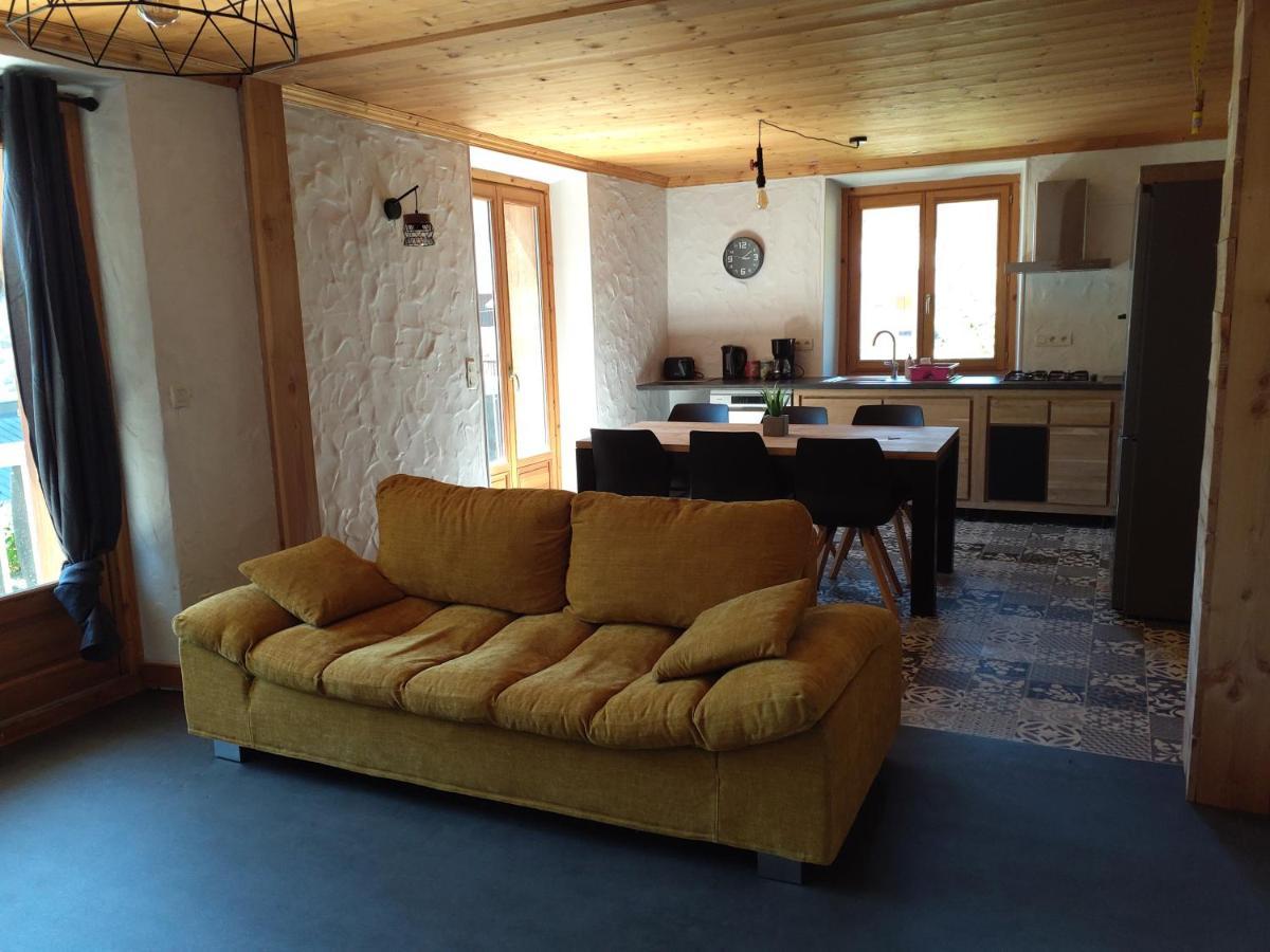Tres Bel Appartement Dans Une Maison Avec Spa 斯姿 外观 照片